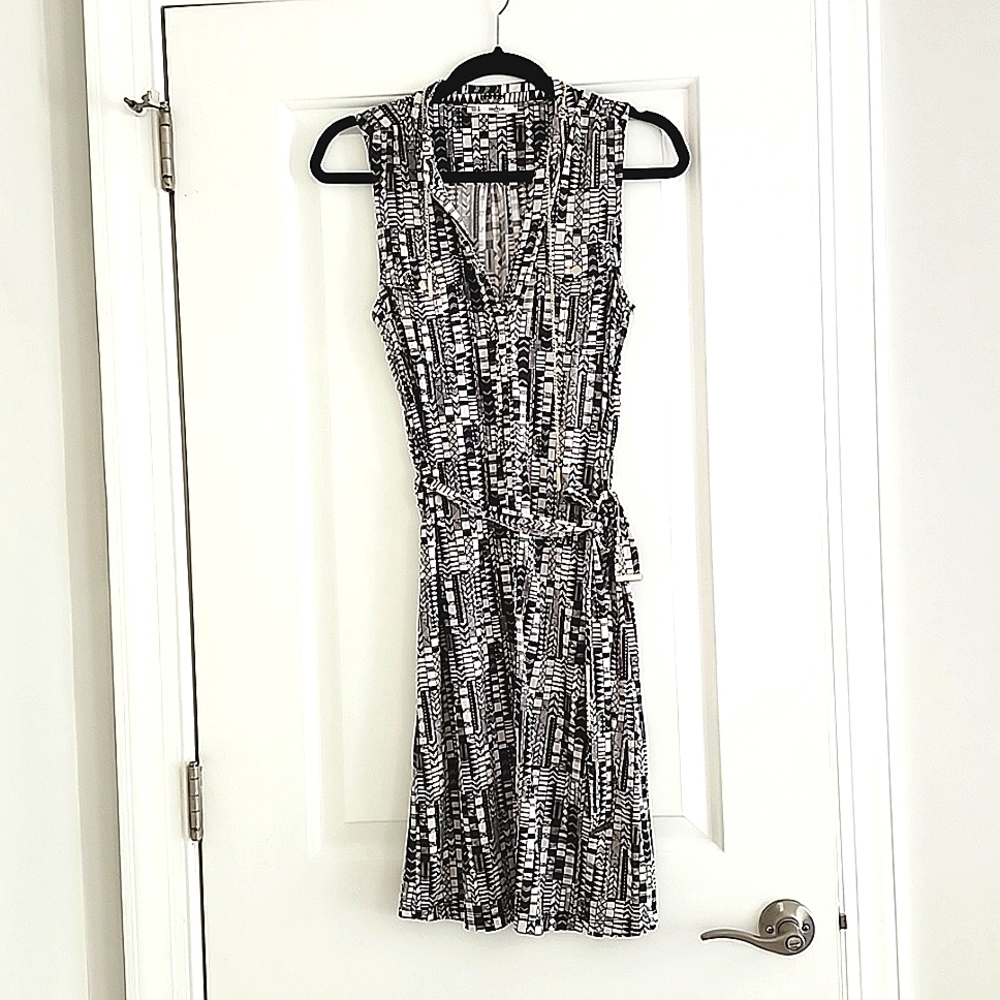 Grufflin Paris Shift dress